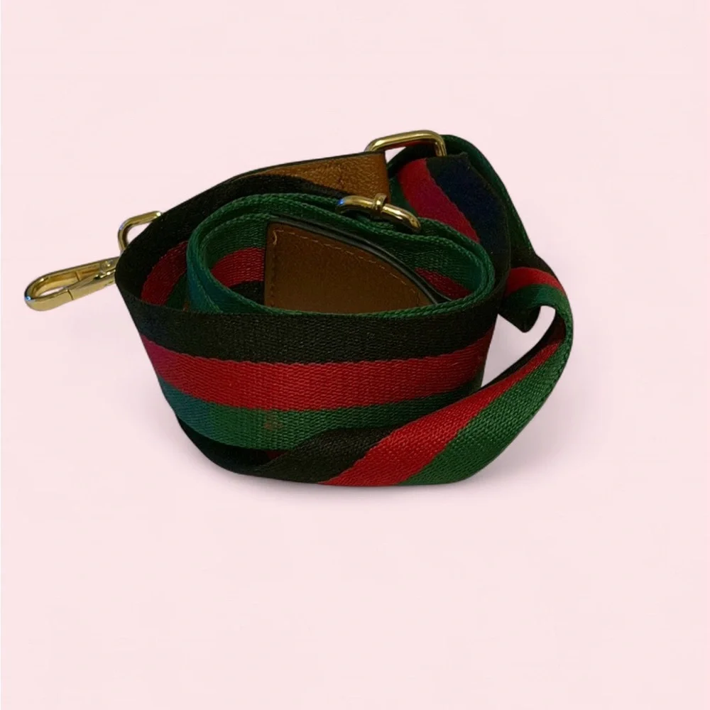 Gucci Gray and Tan Clutch with Signature Stripe - Picture 2 of 2